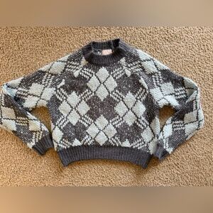 Chic Argyle Women's Sweater in Light blue and grey